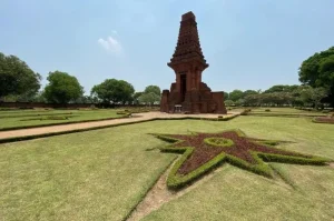 Destinasi Wisata di Mojokerto yang Menawarkan Keindahan Alam dan Sejarah Memukau